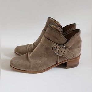 Stuart Weitzman Women's Brown Suede Ankle Boot Size 7.5 M